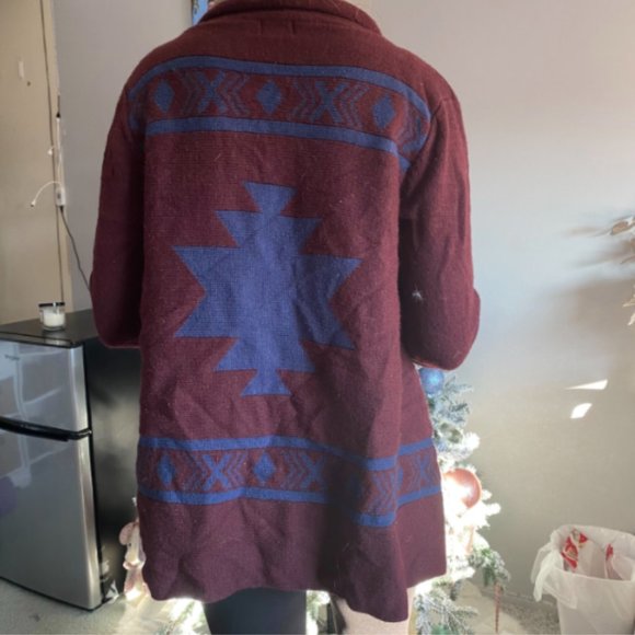 Cardigan - Picture 2 of 2